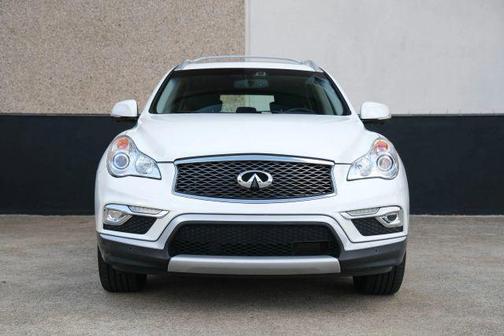 2017 INFINITI QX50 Base