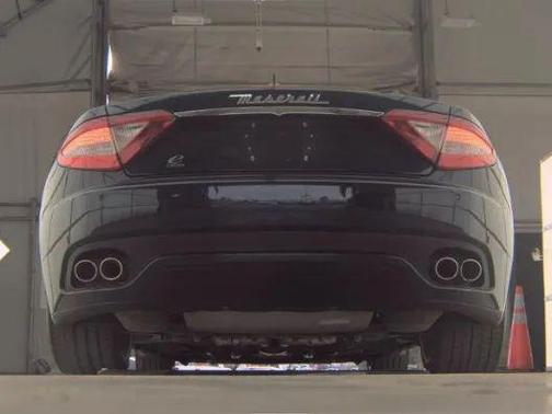 2010 Maserati GranTurismo S