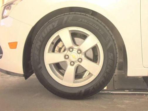 2015 Chevrolet Cruze 1LT