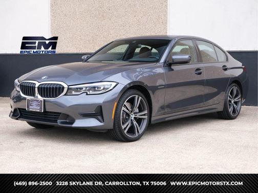 2022 BMW 330 xDrive