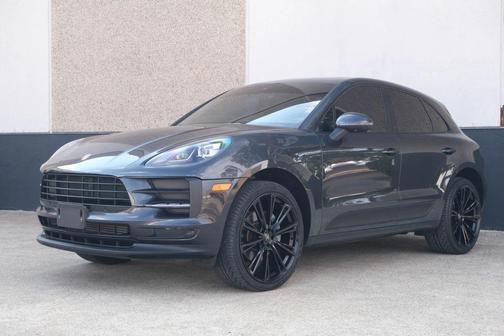 2020 Porsche Macan Sport Utility 4D