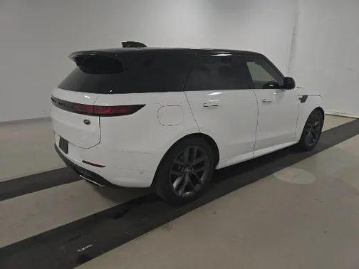 2023 Land Rover Range Rover Sport SE