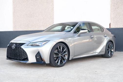 2022 Lexus IS 350 Base