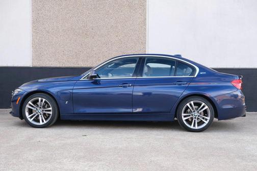 2018 BMW 330e iPerformance