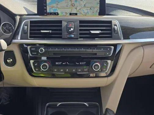 2018 BMW 330e iPerformance