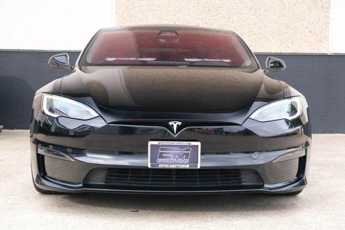 2022 Tesla Model S Plaid
