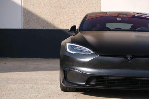 2021 Tesla Model S Plaid