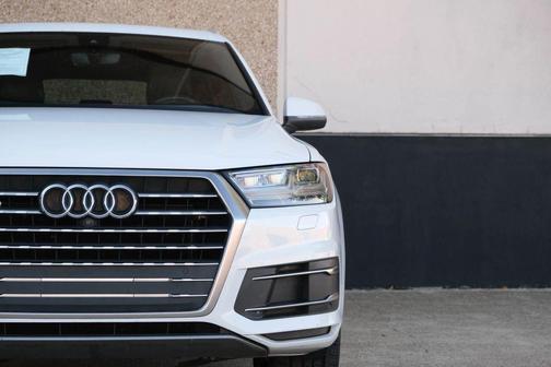 2017 Audi Q7 2.0T Premium