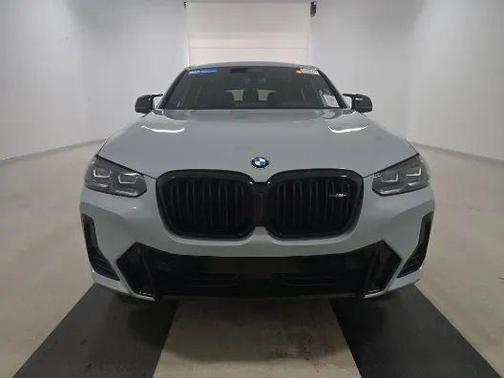 2022 BMW X4 M40i