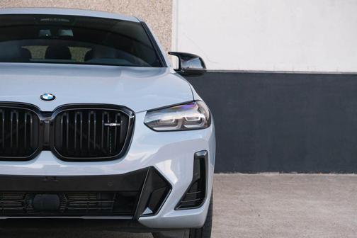2022 BMW X4 M40i