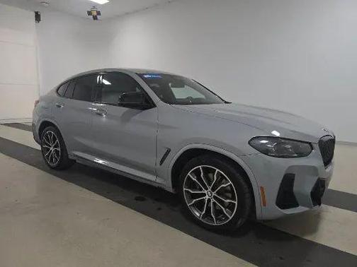2022 BMW X4 M40i