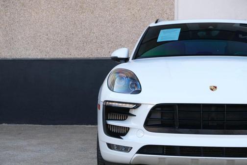 2017 Porsche Macan GTS