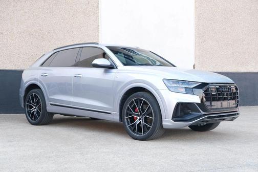 2021 Audi Q8 55 Premium Plus