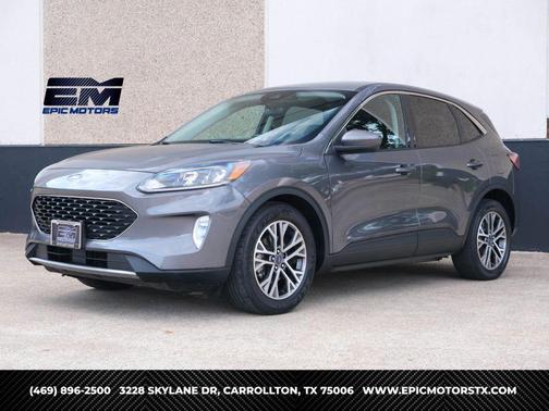 2022 Ford Escape SEL