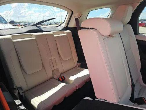 2020 Land Rover Discovery Sport SE