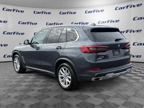 Arctic Gray Metallic 2019 BMW X5 xDrive40i