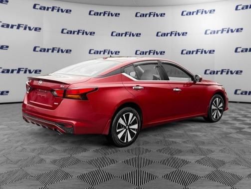 2020 Nissan Altima 2.5 SV