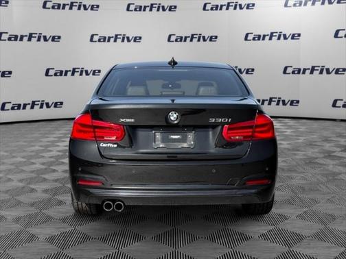2018 BMW 330 xDrive