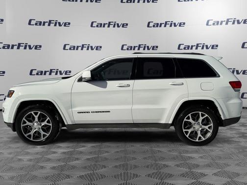2018 Jeep Grand Cherokee Sterling Edition