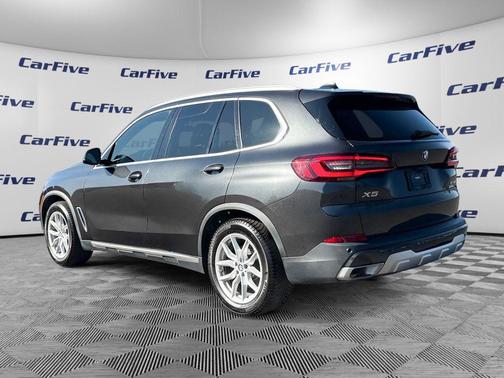 Dark Graphite Metallic 2020 BMW X5 xDrive40i