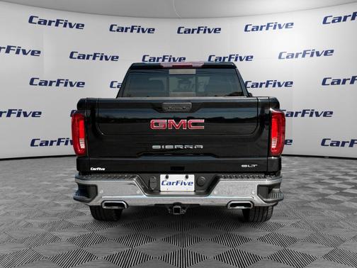 Onyx Black 2022 GMC Sierra 1500 SLT