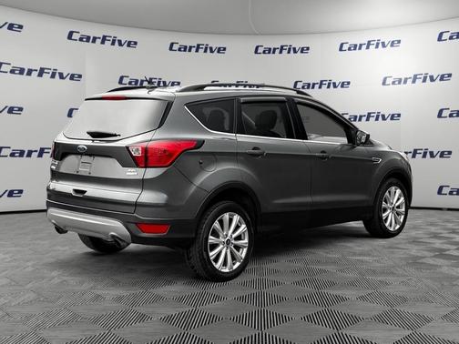 Magnetic 2019 Ford Escape SEL