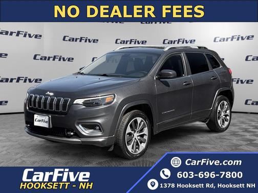 Granite Crystal Metallic Clearcoat 2019 Jeep Cherokee Overland