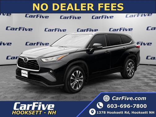 Midnight Black Metallic 2020 Toyota Highlander XLE