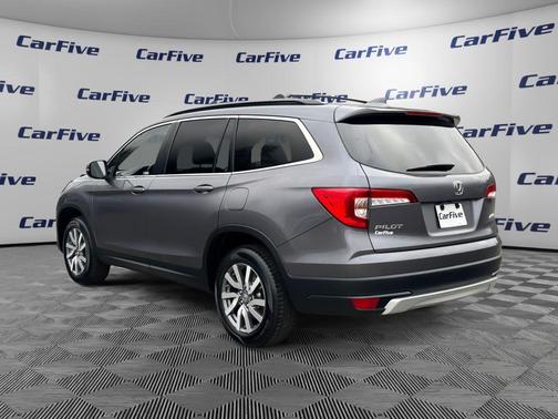 Gray 2021 Honda Pilot AWD EX-L