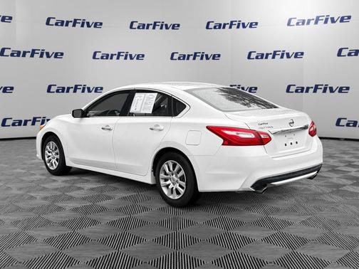 Glacier White 2017 Nissan Altima 2.5 S