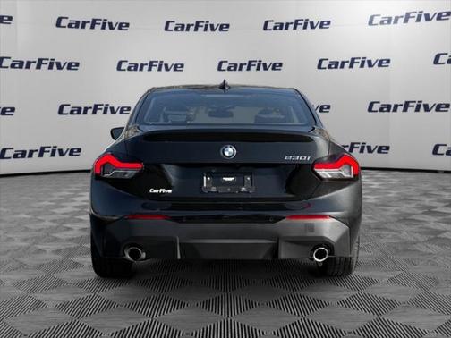 2022 BMW 230 i