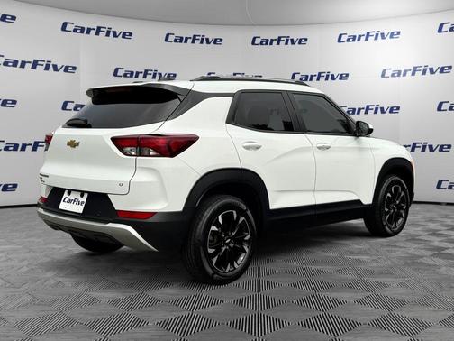 Summit White 2021 Chevrolet Trailblazer LT