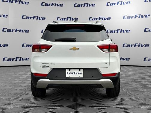 Summit White 2021 Chevrolet Trailblazer LT