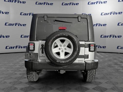 Billet Silver Metallic Clearcoat 2016 Jeep Wrangler Unlimited Sport