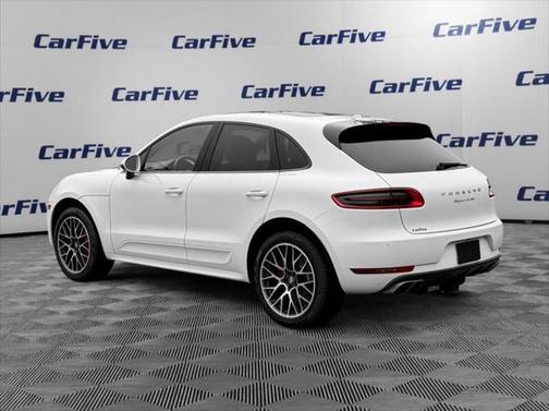 2017 Porsche Macan Turbo