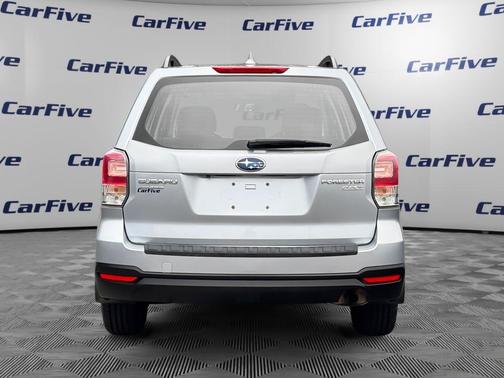 2017 Subaru Forester 2.5i