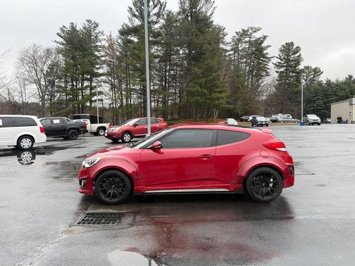 Boston Red 2016 Hyundai Veloster Turbo