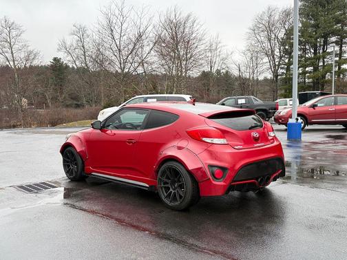 Boston Red 2016 Hyundai Veloster Turbo