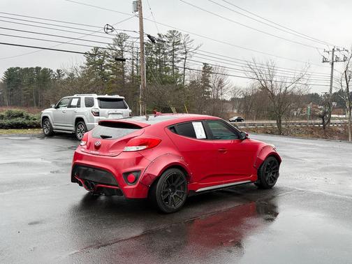 Boston Red 2016 Hyundai Veloster Turbo