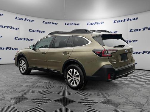 Autumn Green Metallic 2022 Subaru Outback Premium