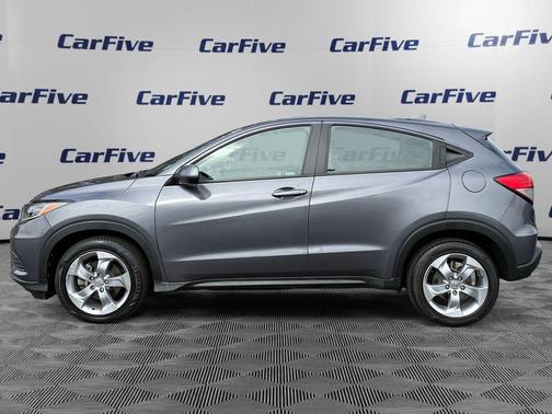 Modern Steel Metallic 2021 Honda HR-V LX