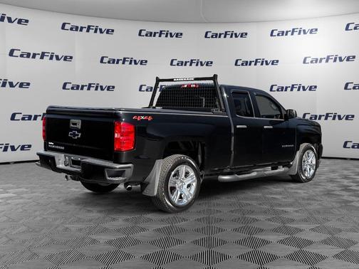 Black 2018 Chevrolet Silverado 1500 Custom