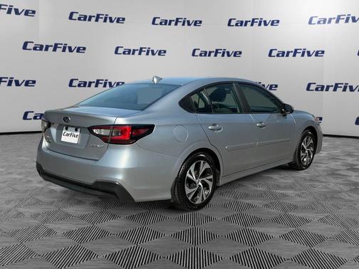 Ice Silver Metallic 2023 Subaru Legacy Premium