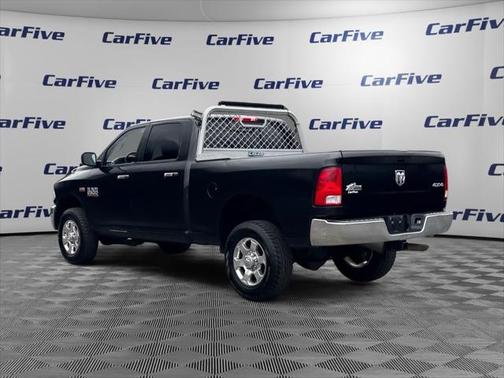 2018 RAM 2500 Big Horn Crew Cab 4x4 6'4' Box