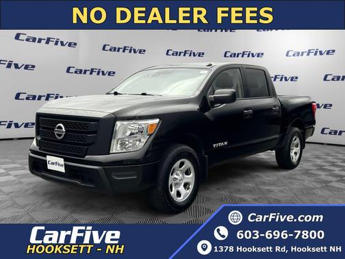 Super Black 2021 Nissan Titan S