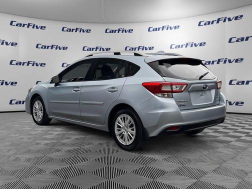 2017 Subaru Impreza 2.0i Premium