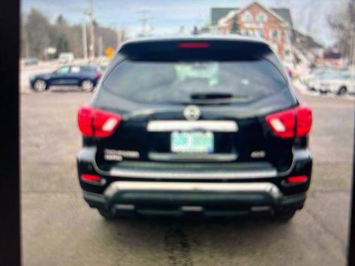 2020 Nissan Pathfinder S 4WD