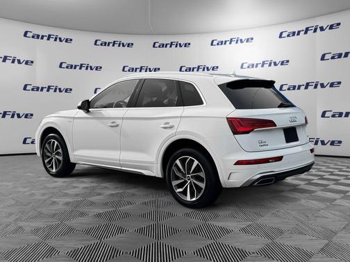 2022 Audi Q5 45 S line Premium Plus
