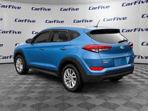 Caribbean Blue 2016 Hyundai TUCSON SE