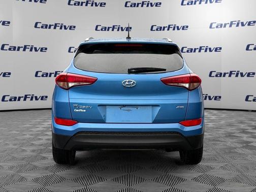Caribbean Blue 2016 Hyundai TUCSON SE